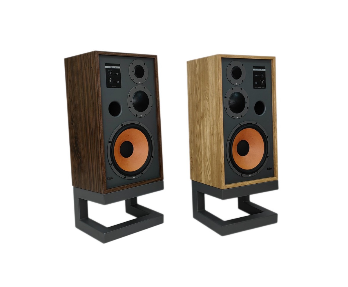 TAGA NOSTALGIC TH-12
